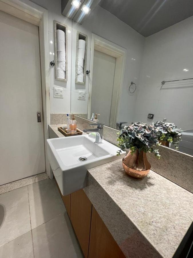 Lindo Apartamento Mobiliado, Uma Quadra Da Praia! Rio de Janeiro Exterior foto